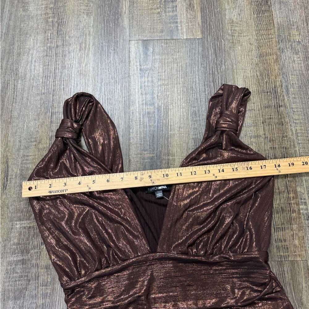 Fashion Nova 1X Metallic Brown Halter Body Suit NWT PartyClub Statement Layering - Picture 8 of 16